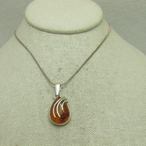 Simulated Amber Silver Tone Necklace, 18", Round S